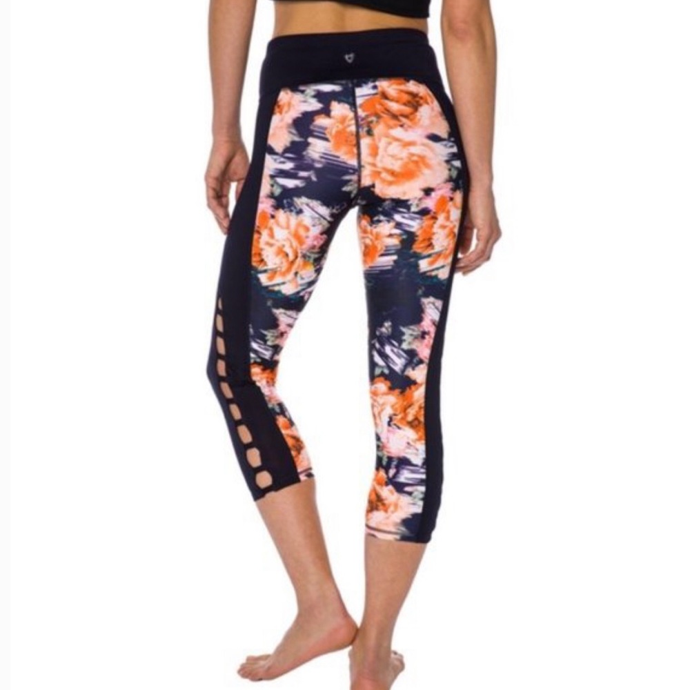 BETSEY JOHNSON PERFORMANCE Give Love Get Love black orange floral leggin… - Picture 2 of 11